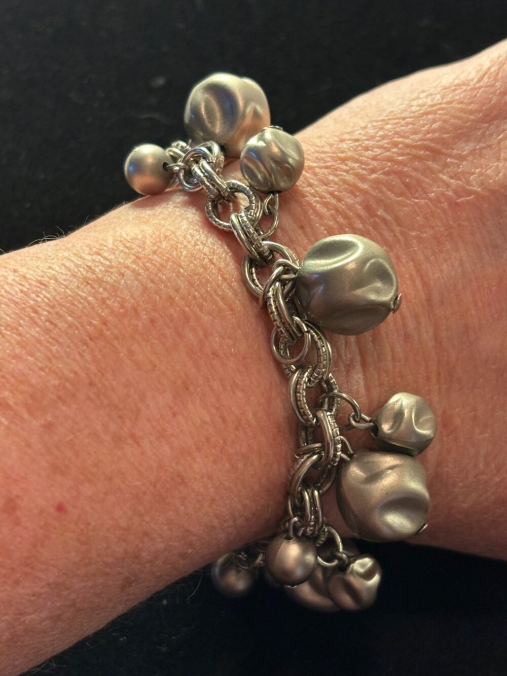 Vintage Silver Tone Chunky, Textured Silver Beads Dangle Link Bracelet